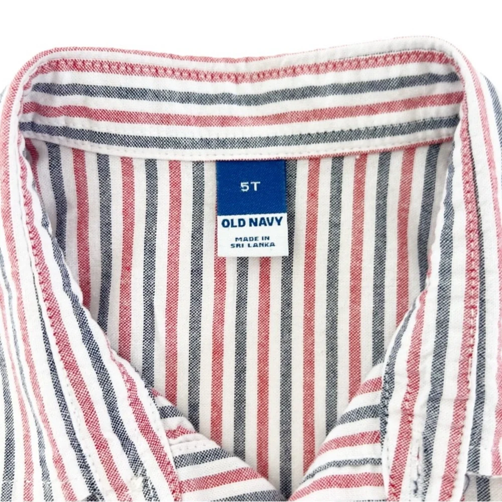 Boys 5T Old Navy Button-Up Striped Short Sleeve Shirt